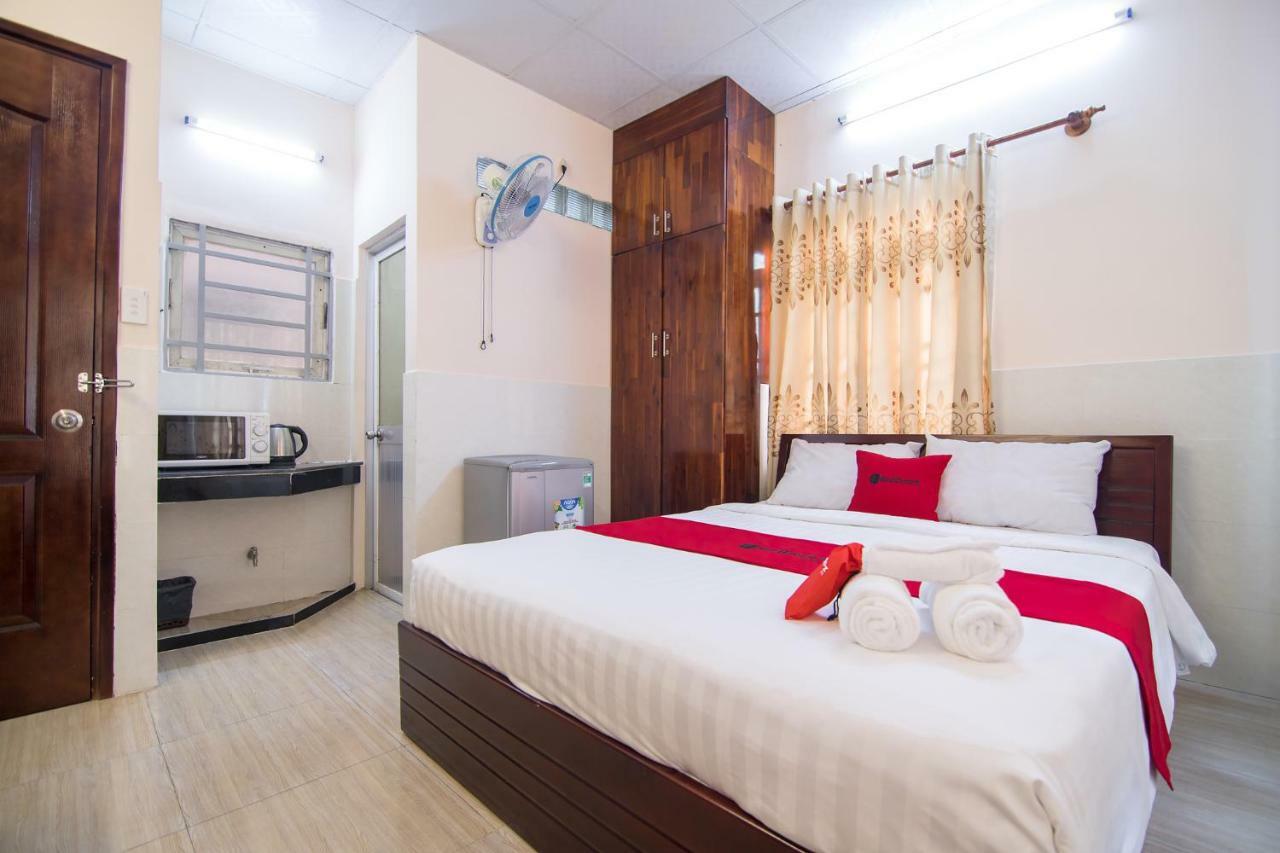 Reddoorz Near Khu Che Xuat Tan Thuan 2 Hotel โฮจิมินห์ซิตี้ ภายนอก รูปภาพ