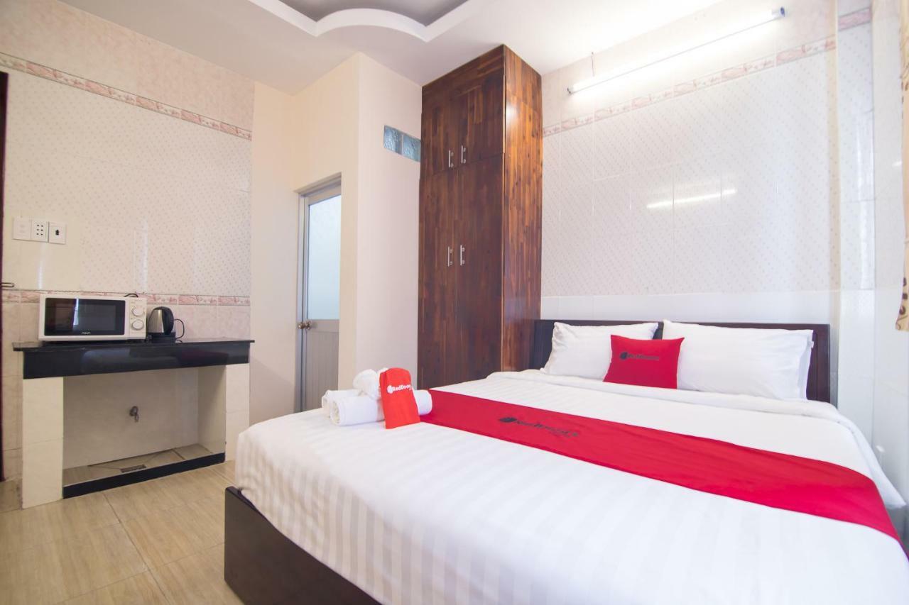 Reddoorz Near Khu Che Xuat Tan Thuan 2 Hotel โฮจิมินห์ซิตี้ ภายนอก รูปภาพ