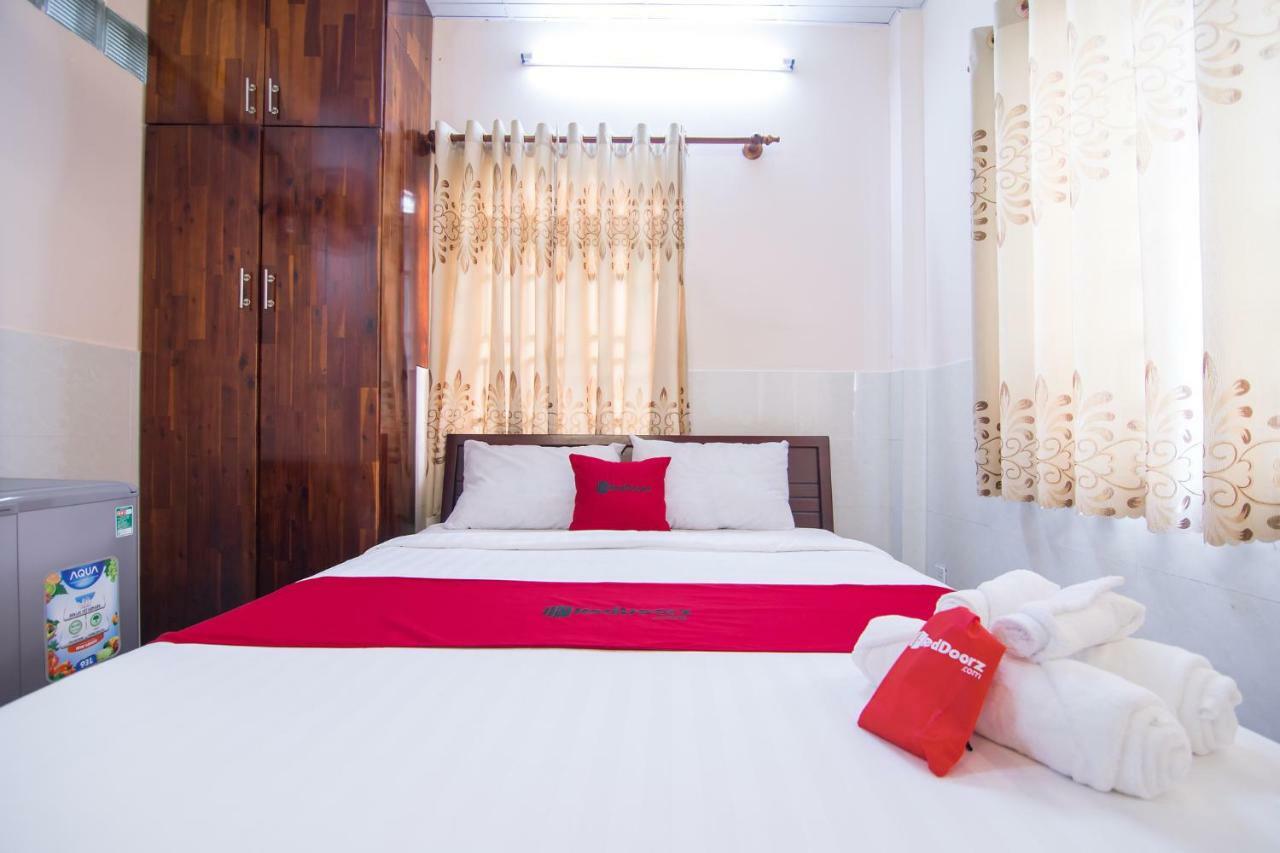 Reddoorz Near Khu Che Xuat Tan Thuan 2 Hotel โฮจิมินห์ซิตี้ ภายนอก รูปภาพ