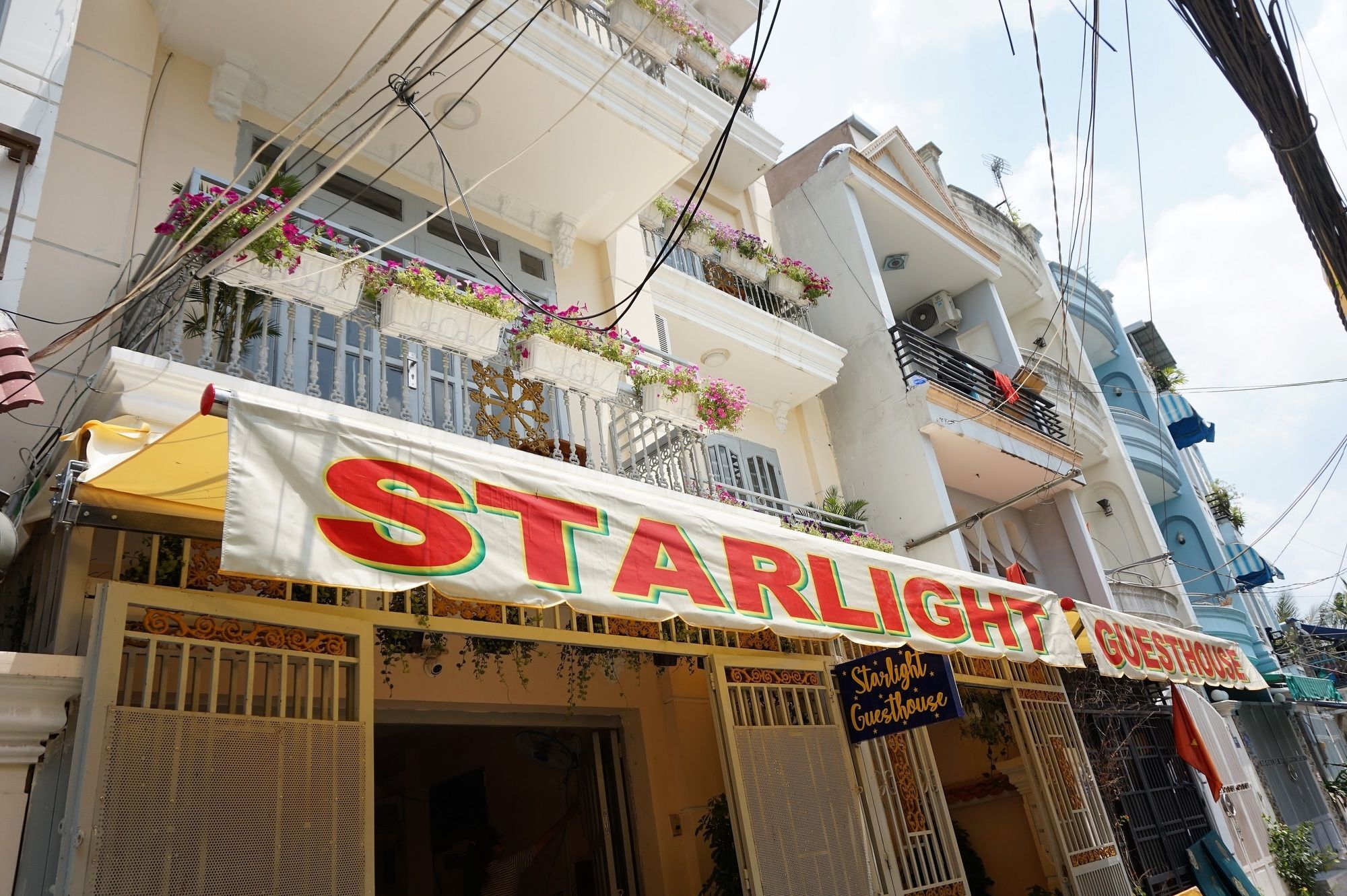 Reddoorz Near Khu Che Xuat Tan Thuan 2 Hotel โฮจิมินห์ซิตี้ ภายนอก รูปภาพ