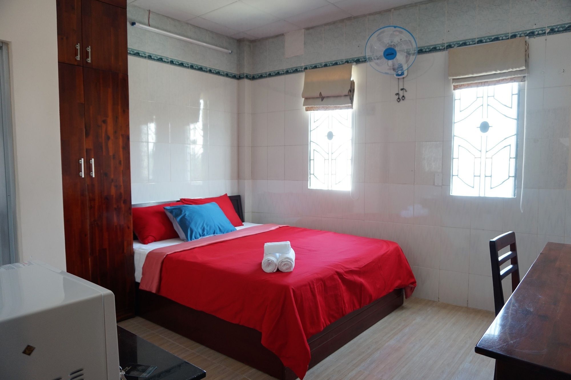 Reddoorz Near Khu Che Xuat Tan Thuan 2 Hotel โฮจิมินห์ซิตี้ ภายนอก รูปภาพ
