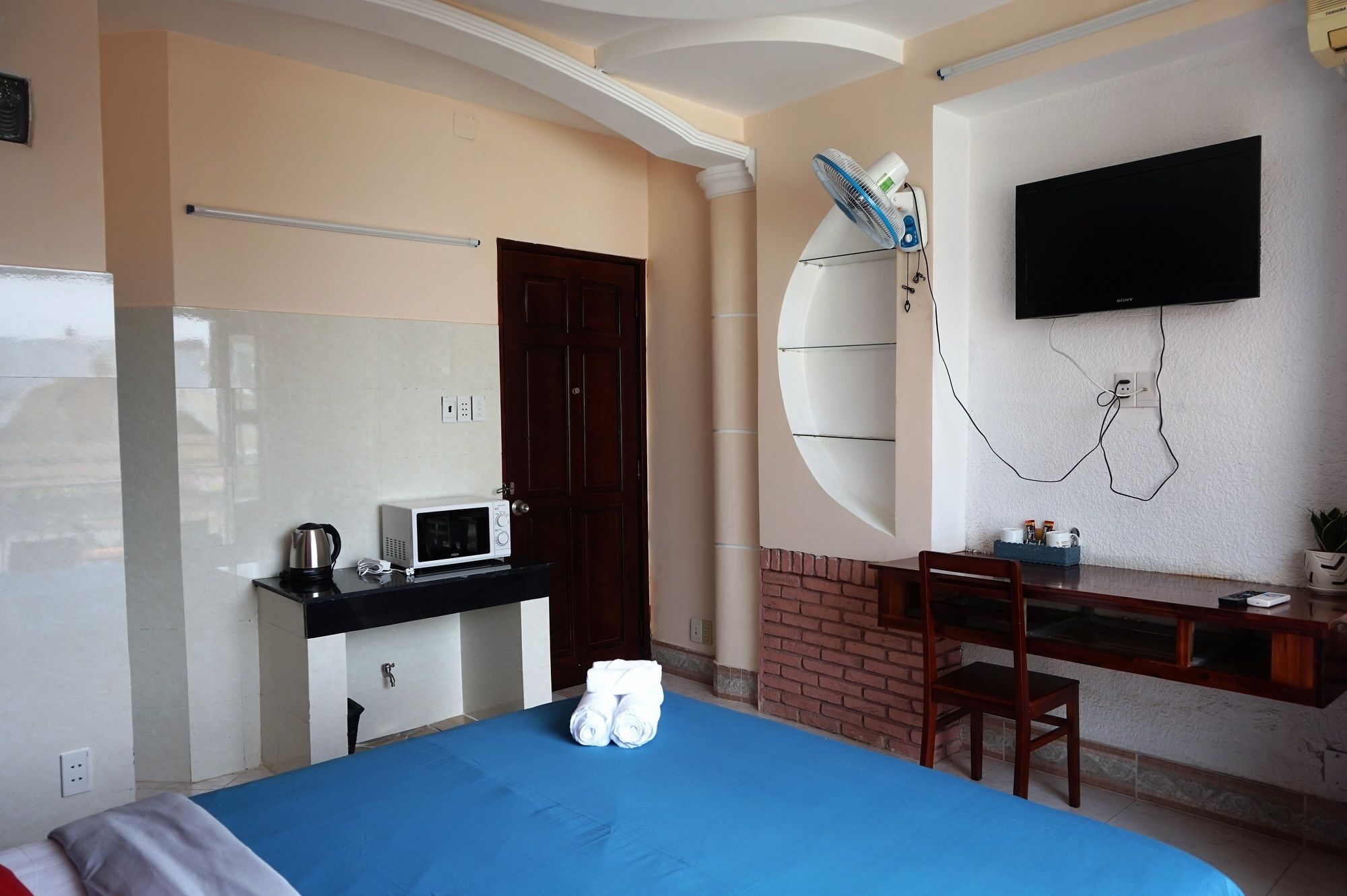 Reddoorz Near Khu Che Xuat Tan Thuan 2 Hotel โฮจิมินห์ซิตี้ ภายนอก รูปภาพ