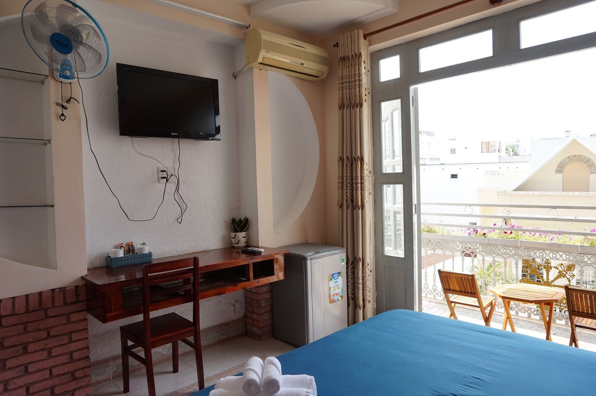 Reddoorz Near Khu Che Xuat Tan Thuan 2 Hotel โฮจิมินห์ซิตี้ ภายนอก รูปภาพ